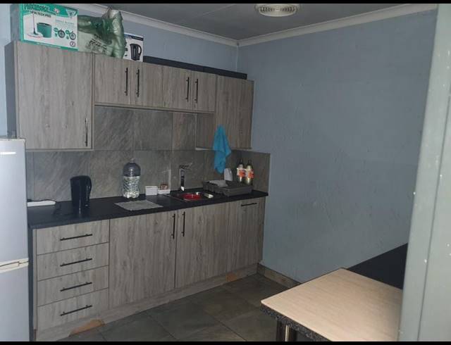 INDUSTRIAL FOR SALE IN DAGGAFONTEIN